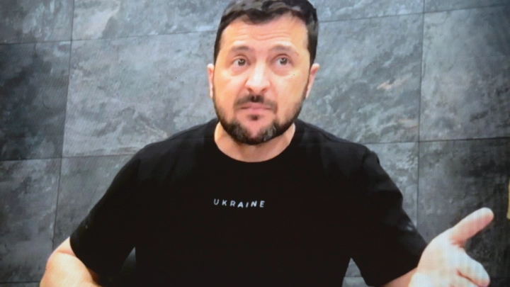 Порошенко* разоблачил тайну прошлого: Зеленский четыре раза уклонялся от военной службы