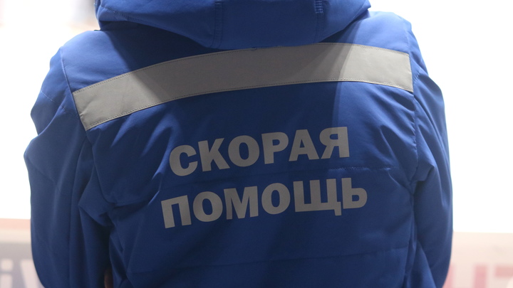 В Подмосковье годовалая девочка чуть не лишилась пальца из-за эскалатора