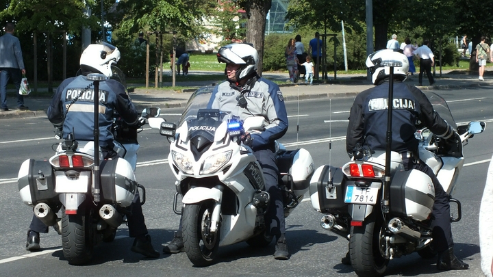 Латвийские пьяницы помогут Киеву: Рига вынесла решение