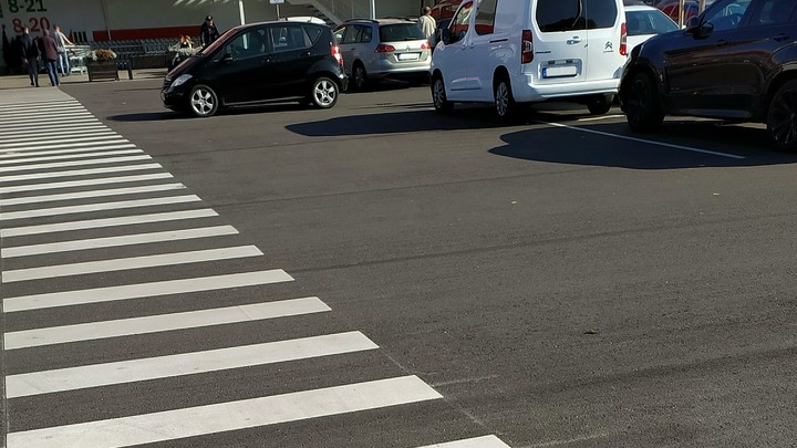 Лёг на дорогу перед Мерседесом: Стали известны подробности смертельного наезда на пешехода
