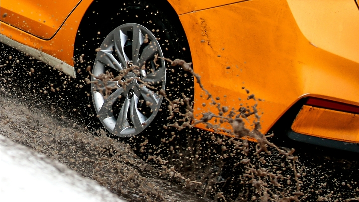 Таксист напал с ножом на клиентов, но компания может уйти от ответа: Агрегаторы не дураки