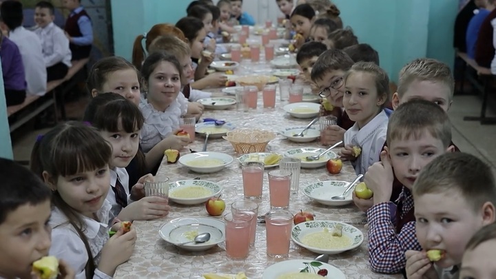 Цымпилова: Бесплатное питание получают 62 тысячи забайкальских школьников