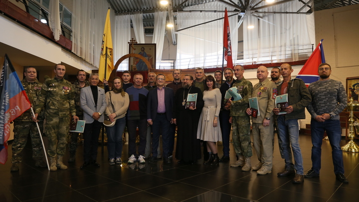 В Челябинске добровольцев Донбасса наградили в день Куликовской битвы