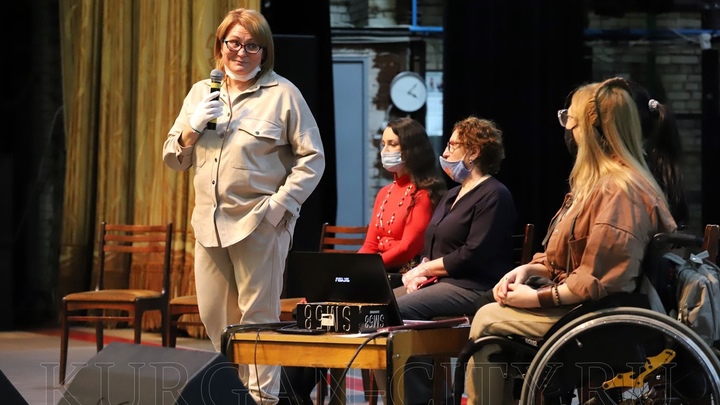 В Кургане открылась театральная школа для людей с особенностями здоровья