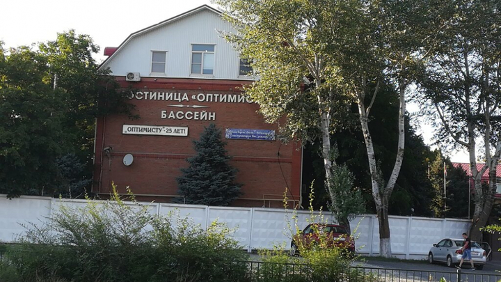 Убитый в бассейне Оптимист клиент не был любовником погибшей женщины. Подробности трагедии