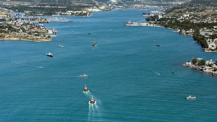 В Сочи вдоль побережья запустят морское такси