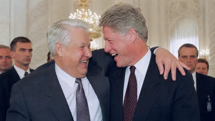 Историк Максименков оценил участие США в выборах президента 1996 года