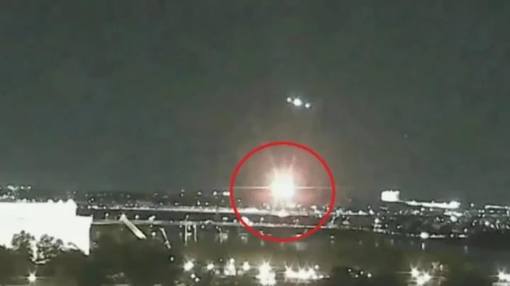 WP: крушение самолета с русскими фигуристами произошло из-за вертолета на маршруте