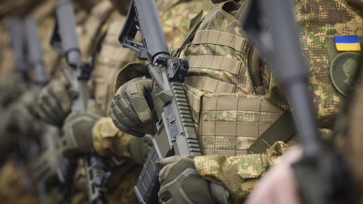 Украинским пленным грозит суд: Выяснилось, что может ждать их после