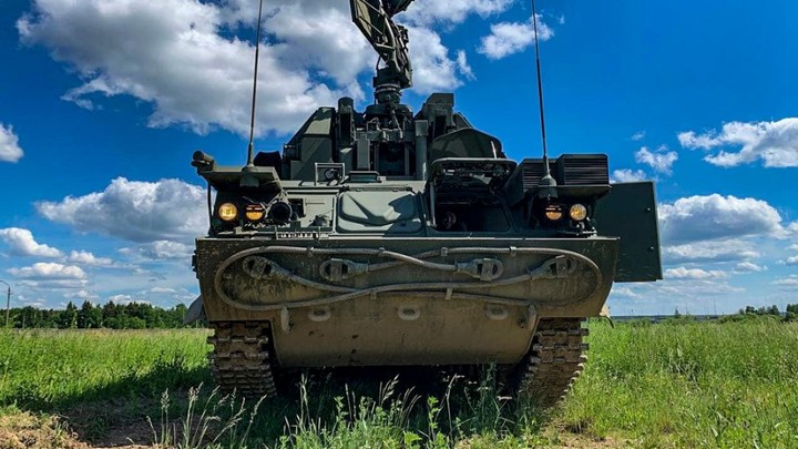 Атака на Севастополь: Взрывы слышны на военном аэродроме