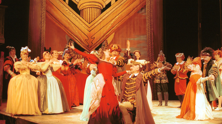 Мы показываем то, что петербуржцы никогда бы не услышали: Худрук театра Санктъ-Петербургъ Опера рассказал об уникальных постановках