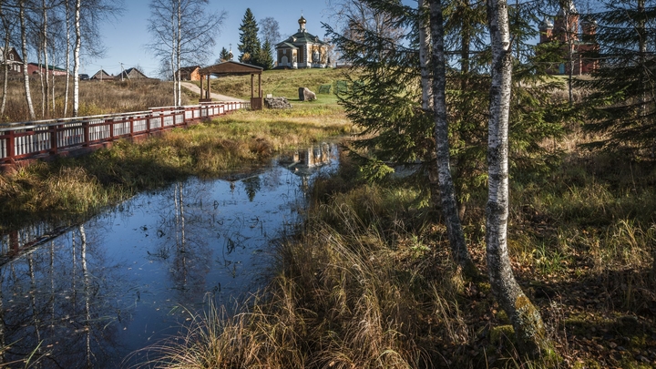Русские умудрились загадать загадку всему миру: Уникальная часовня выросла прямо из воды