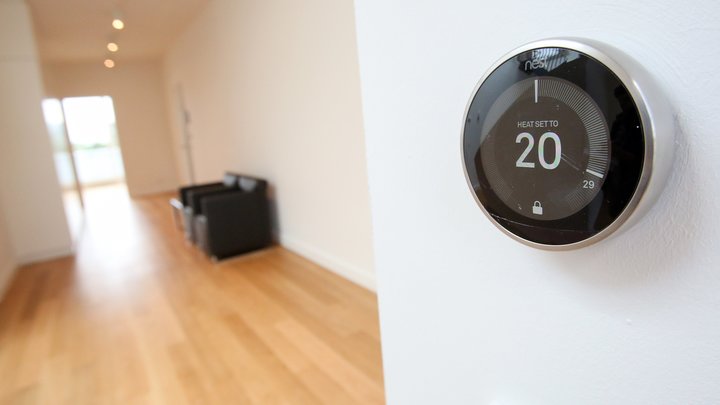 Фольга, газеты и уксус: Для британцев выпустили методичку по экономии