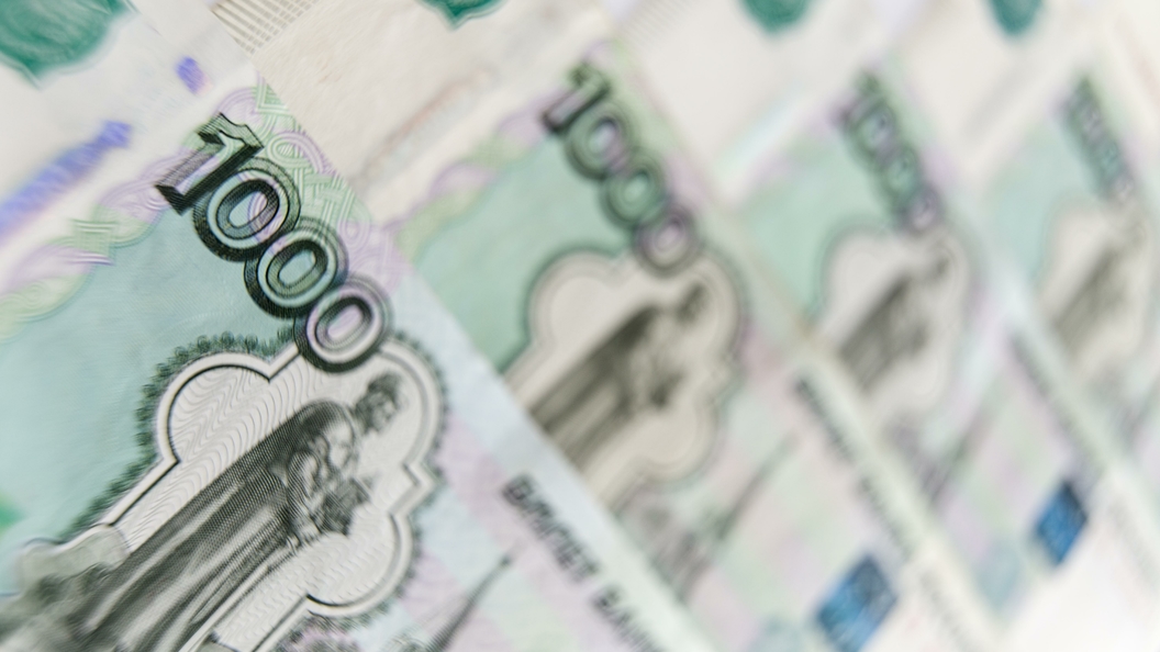 Эксперты рассчитывают на падение ставок по ипотеке в России ниже 10% Эксперты рассчитывают на падение ставок по ипотеке в России ниже 10%