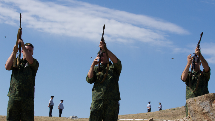 Огромные силы в тылах: Экс-начальник военного комитета НАТО предрёк русское наступление