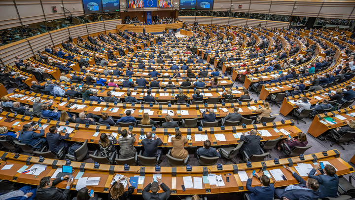 Европарламент захотел наказать Азербайджан за Карабах, но армяне нашли подвох