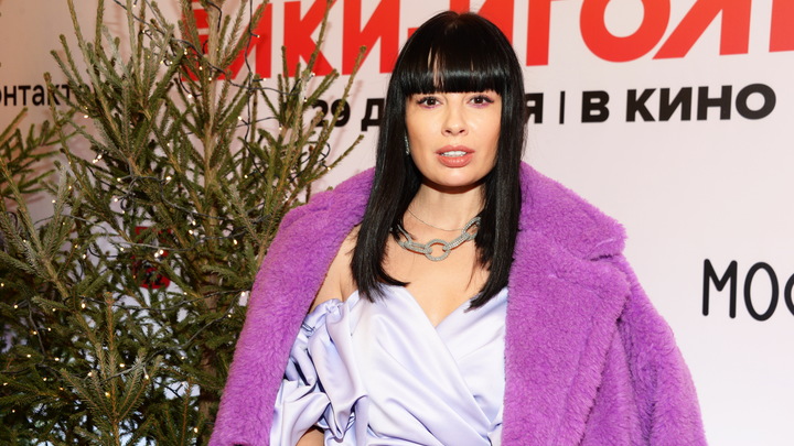 Куртка за 1 миллион рублей. Бывшая участница Дома-2 перебила Бешенство