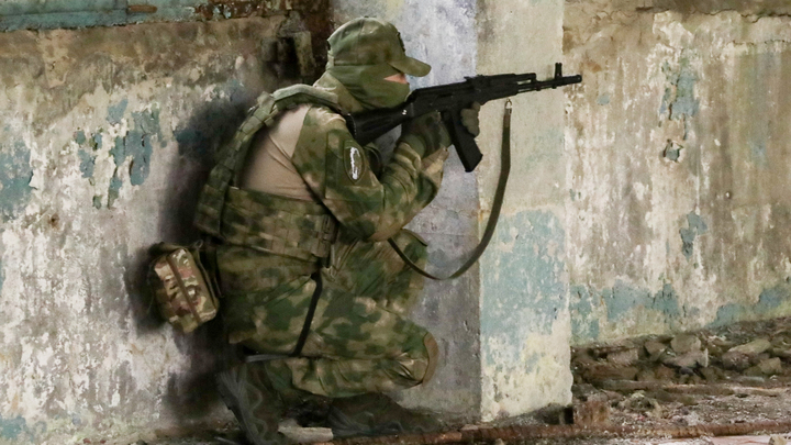 Минобороны России первым контрактом с Ахмат уравняло добровольцев с военными