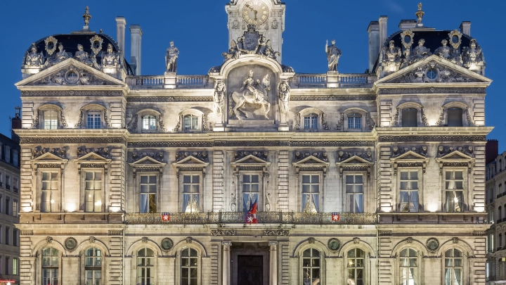 Плохие новости от русского гангстера для Макрона: Беда уже случилась