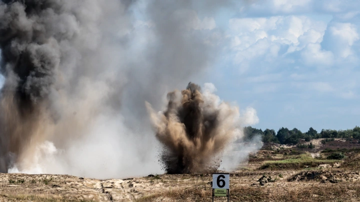 Дандыкин: окруженные в Красноармейске ВСУ будут взрывать западную технику