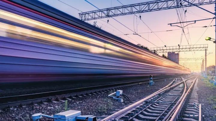 Первый за пять лет поезд с вагоном из Пхеньяна прибыл в Москву