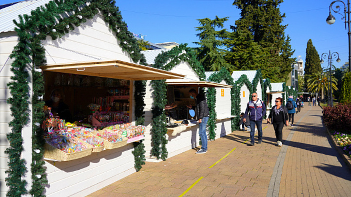 В Сочи с 1 декабря открываются традиционные рождественские ярмарки: Сообщаем адреса базаров