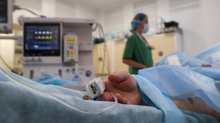 Ожила перед кремацией: женщину едва не сожгли заживо из-за ошибки врачей