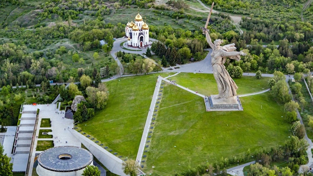 Глава волгоградского РВИО опроверг слухи о вырубке Парка вдов Глава волгоградского РВИО опроверг слухи о вырубке Парка вдов