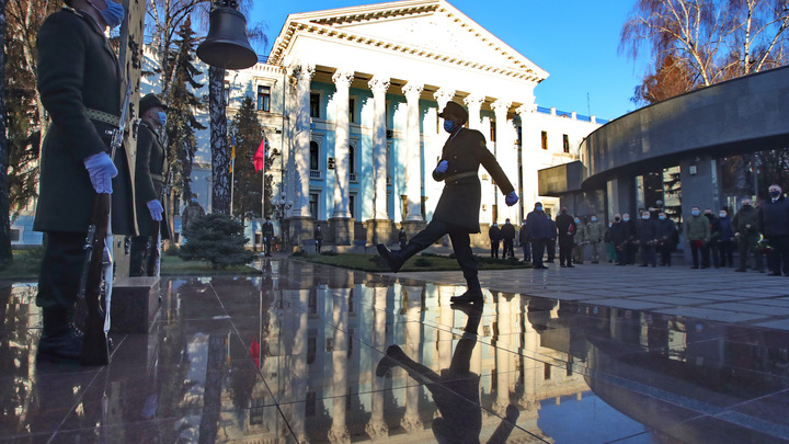 Россия готова спасти Украину от COVID-19 даже после оскорблений