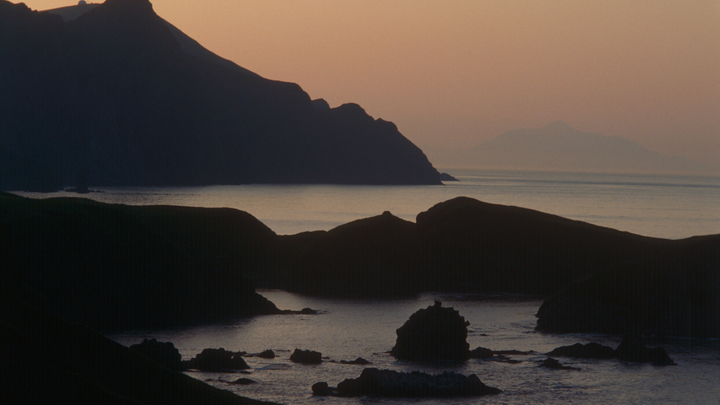 В МЧС предупредили, что цунами угрожает 14 городам на Дальнем Востоке