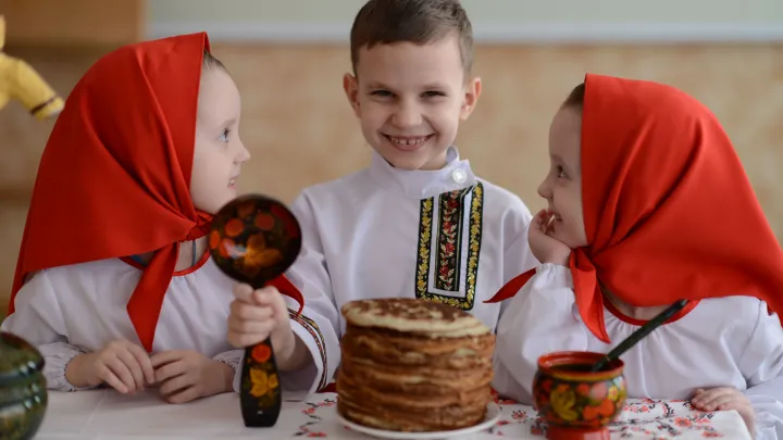 Масленица без вреда: врач рассказала, сколько блинов можно съесть за раз