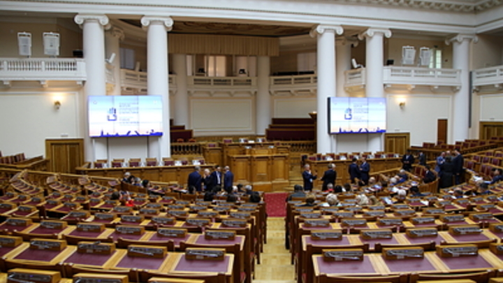 Депутат Госдумы Хамзаев предложил принять закон о русском народе