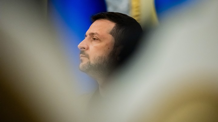 От Дай-дай-дай до Мы всё: Что скрывается за планом победы Зеленского?