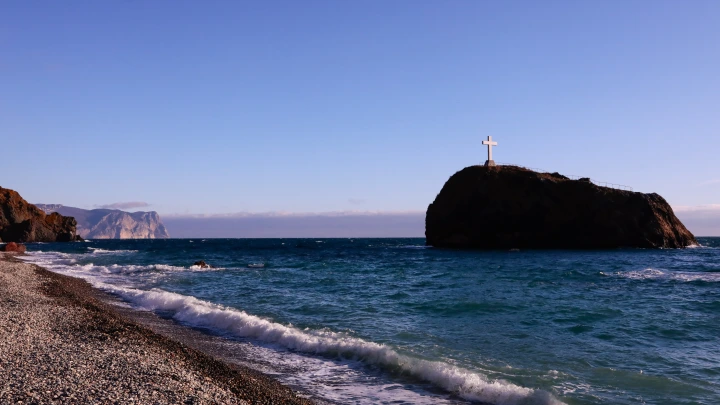 ЧП в Анапе: водолаз погиб при очистке дна от мазута