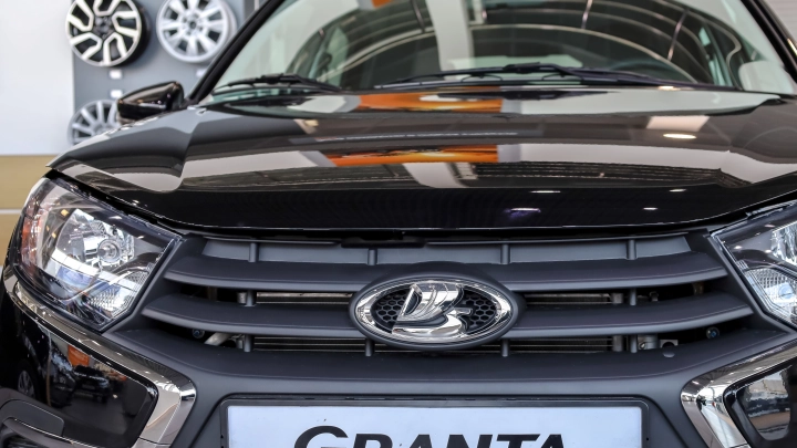 Lada Granta стала лидером продаж среди подержанных авто до 1 млн рублей