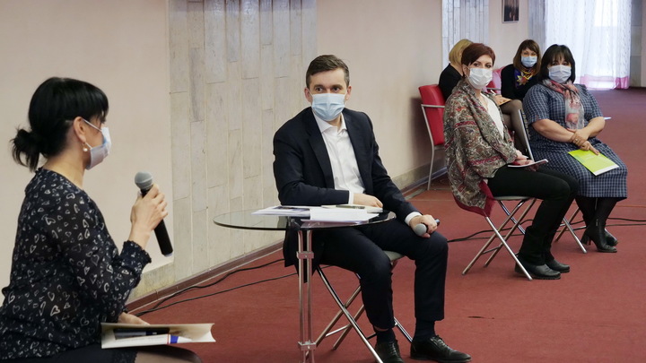 Губернатор Ивановской области Станислав Воскресенский встретился с жителями села