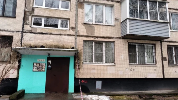 Эксперт предупредил УК о штрафах до 350 тыс. рублей за антисанитарию в подъездах