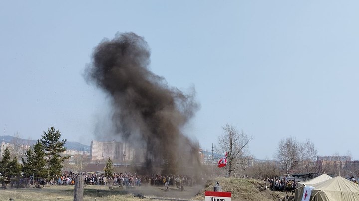 Реконструкцию боя Берлинской наступательной операции провели в Чите в День Победы