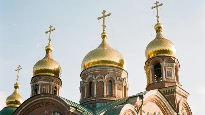 Иеромонах Димитрий рассказал, как правильно провести Страстную седмицу