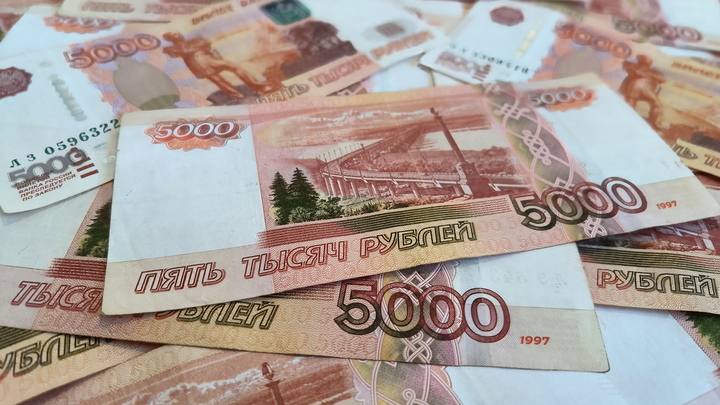 В Омске мошенники обманули 30-летнего инженера предприятия на 2,2 млн рублей