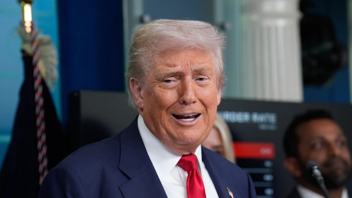 Трамп признал, что Аляска - это Россия. Сказал Жириновский, вспомнил и Дональд?