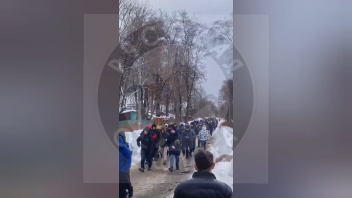Частный сектор в Мытищах оккупировали религиозные мигранты