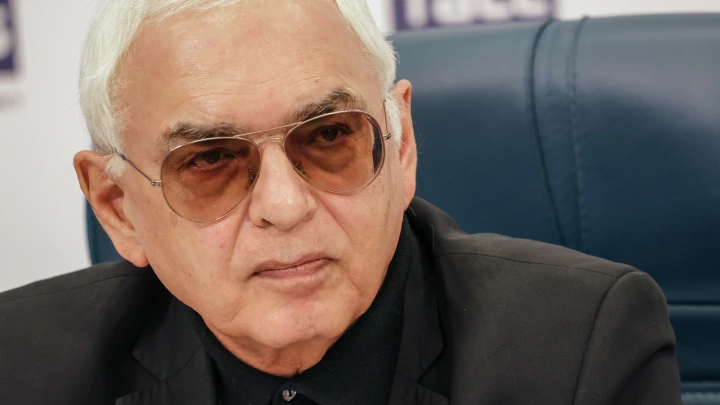 Карен Шахназаров рассказал о странном письме. Соловьёв онемел: Думаю, это шутка