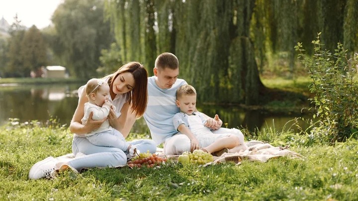 Более 15 тысяч в семейный бюджет: В России готовят новое пособие для молодых родителей