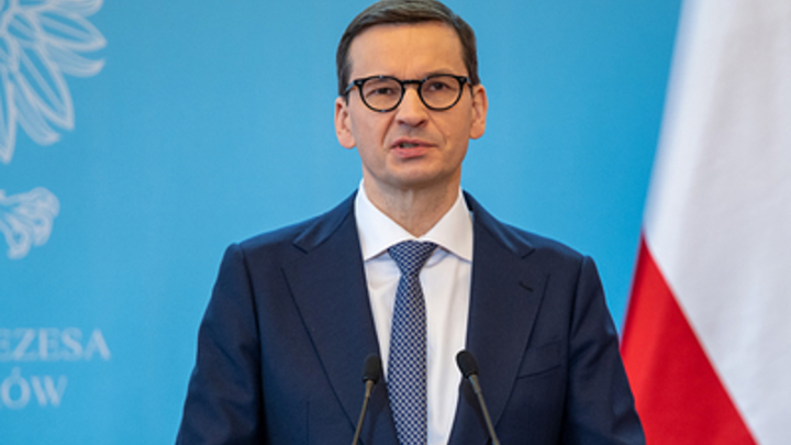 Премьер Польши пообещал уничтожить русский мир. Пронько задал лишь один вопрос