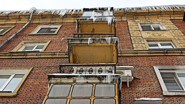 Госжилинспекция назвала худших коммунальщиков по уборке снега в Кузбассе