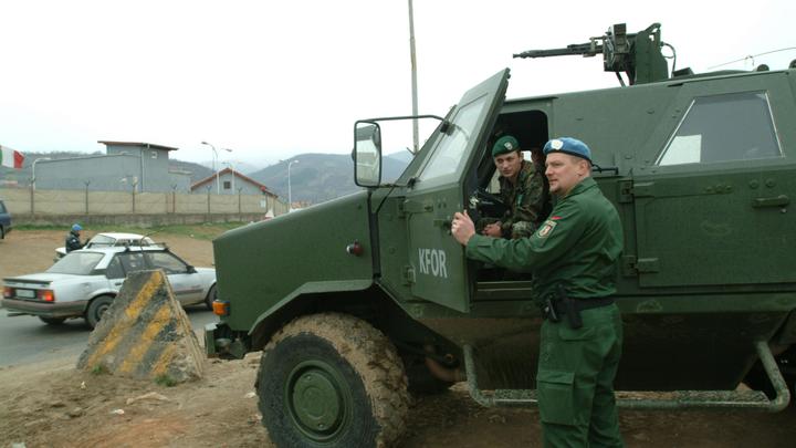 Силы НАТО в Косове привели в боевую готовность