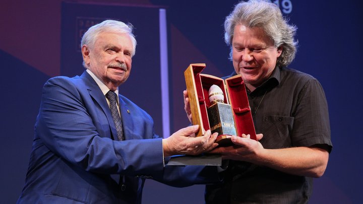 Умер Альберт Лиханов, известный детский писатель и автор Звёзд в сентябре