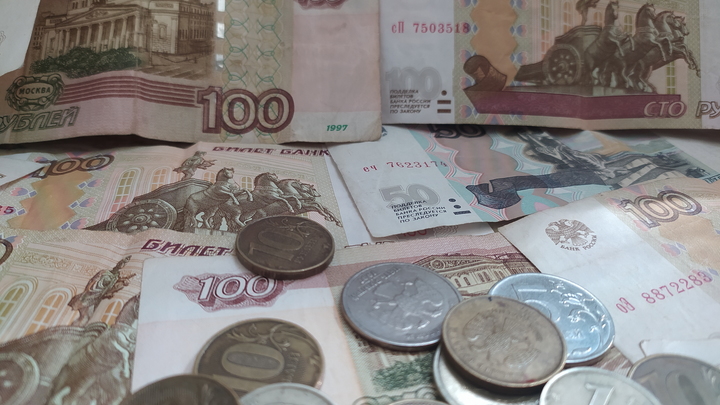 С 1 января москвичам на 5% проиндексируют соцвыплаты