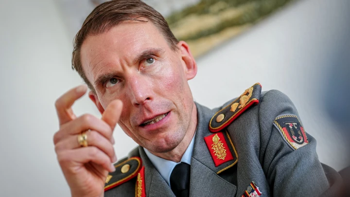 Немецкий рисователь стрелочек на Курск выдал базу: Русская армия преуспевает, несмотря на санкции